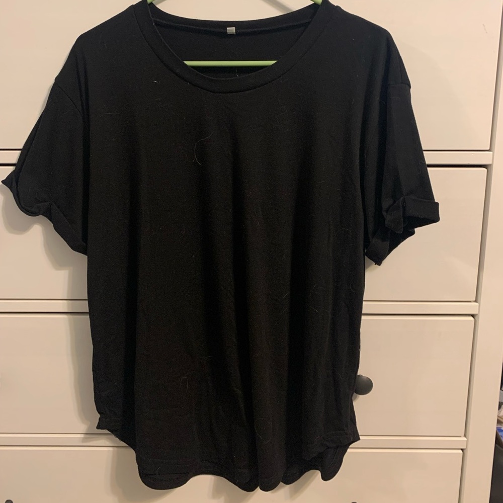 Black t-shirt